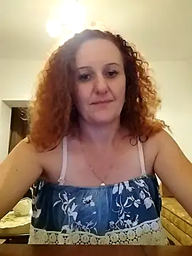 Snapshot of KarinaFlower99 chatting on June 29, 9:04 pm KarinaFlower99 online show from June 29, 9:04 pm