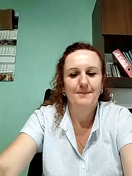 Snapshot of KarinaFlower99 chatting on July 6, 3:58 pm KarinaFlower99 online show from July 6, 3:58 pm