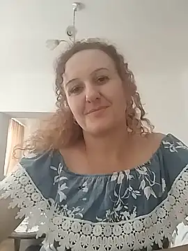 Snapshot of KarinaFlower99 chatting on July 8, 4:55 pm KarinaFlower99 online show from July 8, 4:55 pm