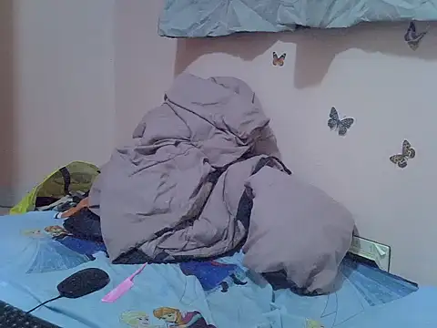 Snapshot of pretty_renor chatting on July 7, 7:29 pm pretty renor online show from July 7, 7:29 pm