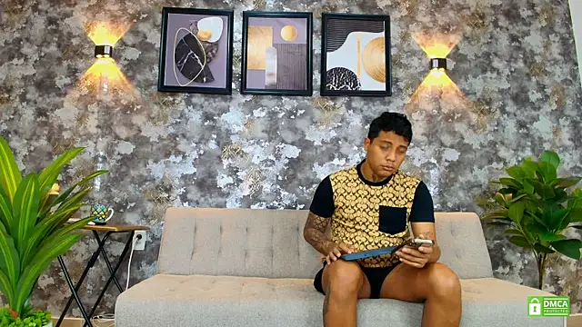 Snapshot of Alejandro_and_Deiby chatting on June 26, 11:36 am Alejandro and Deiby online show from June 26, 11:36 am