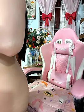  miu love  online show from June 15, 4:53 pm