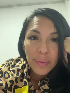 Snapshot of Anto_Castro chatting on June 11, 5:27 am Anto Castro online show from June 11, 5:27 am