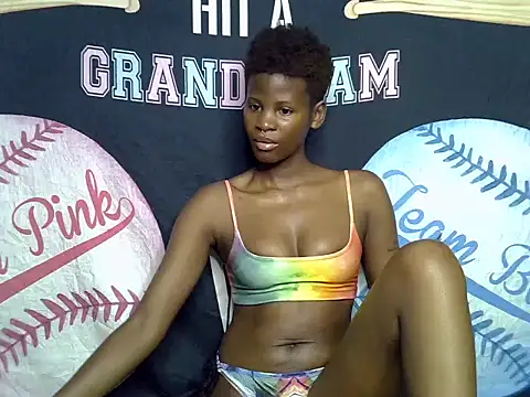 Snapshot of Queen_slay2 chatting on June 15, 5:04 pm Queen slay2 online show from June 15, 5:04 pm