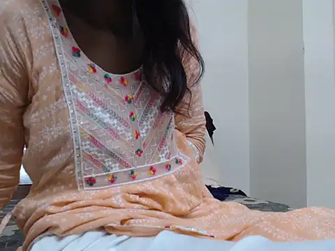 sakshi rao1 online show from June 17, 4:26 am