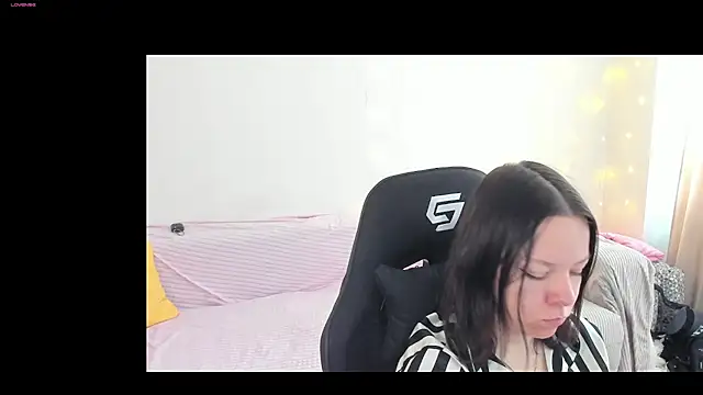 Snapshot of Jeny_Sun chatting on June 15, 2:25 am Jeny Sun online show from June 15, 2:25 am