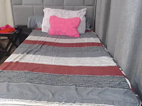 Wifey Amanda online show from July 1, 4:25 am