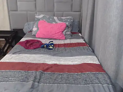 Wifey Amanda online show from July 3, 5:47 am