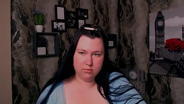 BabyTaera7 online show from June 16, 7:00 am