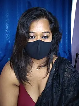 Snapshot of beauty_lisa- chatting on June 24, 6:12 am beauty lisa- online show from June 24, 6:12 am