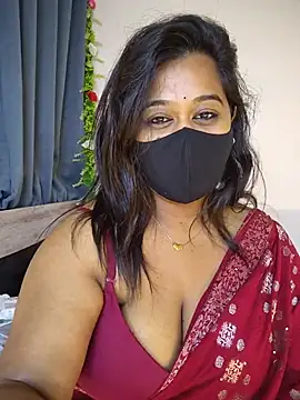 Snapshot of beauty_lisa- chatting on June 25, 6:45 pm beauty lisa- online show from June 25, 6:45 pm