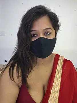 Snapshot of beauty_lisa- chatting on July 23, 7:50 am beauty lisa- online show from July 23, 7:50 am
