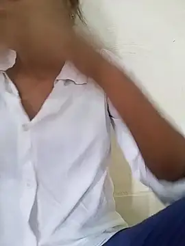 Riya5677 online show from July 15, 3:45 am