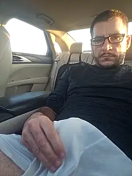 Snapshot of ryan1284 chatting on September 20, 11:44 am ryan1284 online show from September 20, 11:44 am