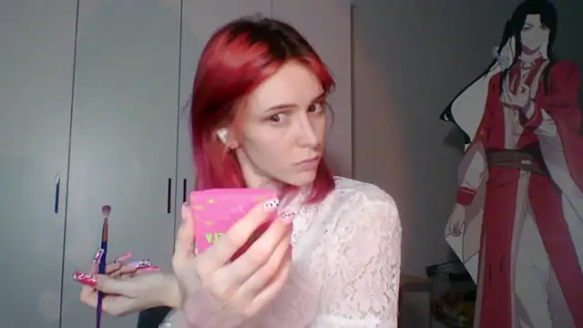 Snapshot of KayleneWesterberg chatting on June 16, 3:14 pm KayleneWesterberg online show from June 16, 3:14 pm