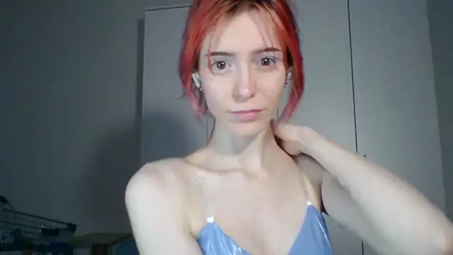Snapshot of KayleneWesterberg chatting on June 26, 3:16 pm KayleneWesterberg online show from June 26, 3:16 pm