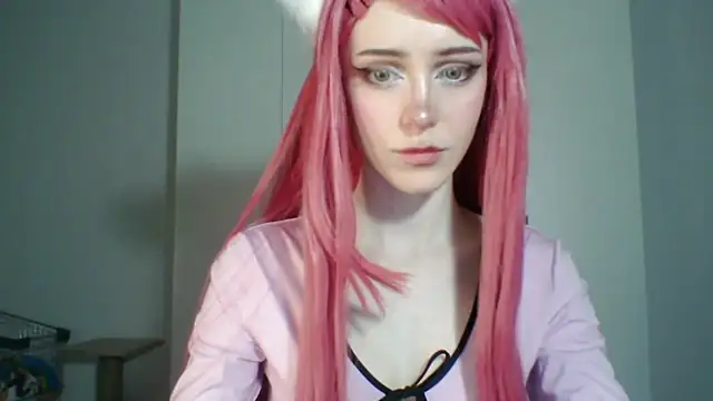 Snapshot of KayleneWesterberg chatting on July 7, 3:05 pm KayleneWesterberg online show from July 7, 3:05 pm