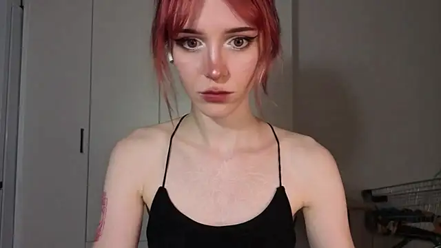 Snapshot of KayleneWesterberg chatting on July 30, 3:00 pm KayleneWesterberg online show from July 30, 3:00 pm