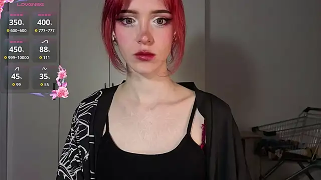 Snapshot of KayleneWesterberg chatting on August 2, 3:10 pm KayleneWesterberg online show from August 2, 3:10 pm