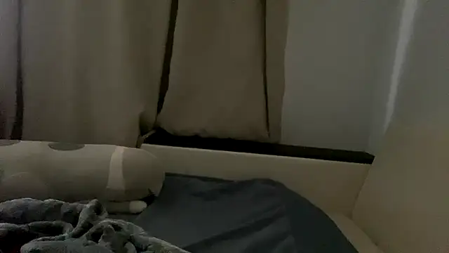 BellaKiss  online show from June 28, 5:02 am