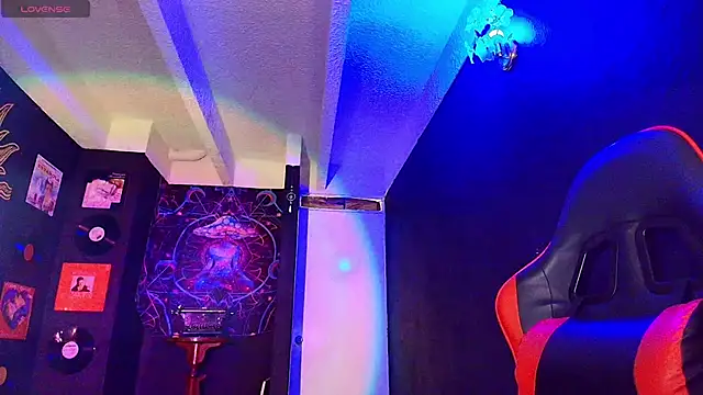 Snapshot of sofnicol_ chatting on June 21, 2:14 am sofnicol online show from June 21, 2:14 am