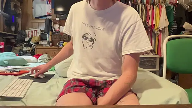 fuckr66669 online show from July 8, 3:00 am