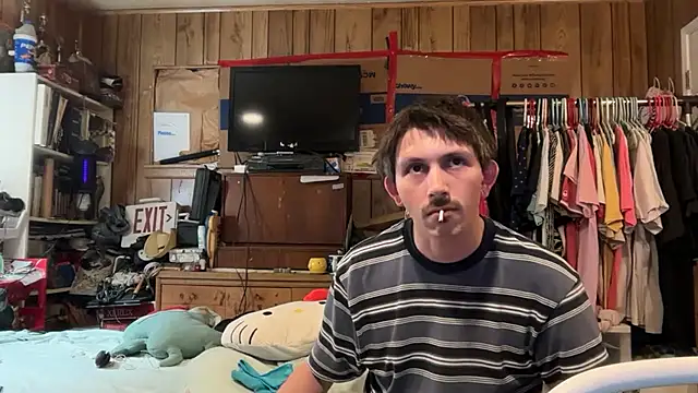 fuckr66669 online show from August 2, 4:33 am