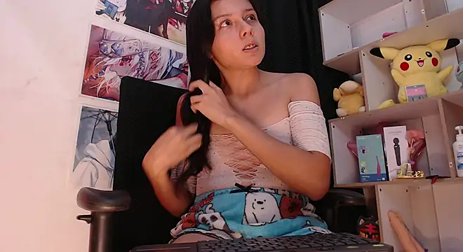 Snapshot of StefanyLoversXXX chatting on June 19, 12:04 am StefanyLoversXXX online show from June 19, 12:04 am
