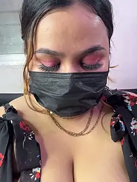 Horny Misss online show from June 16, 7:33 am