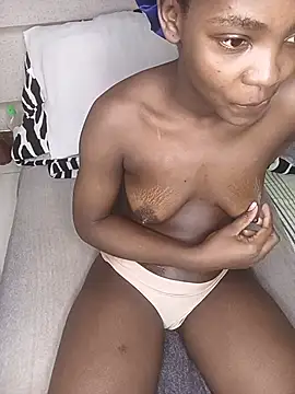 xbella32 online show from July 18, 4:33 pm