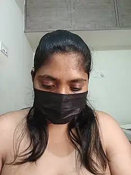 Snapshot of Tamilponnu127 chatting on June 22, 7:44 pm Tamilponnu127 online show from June 22, 7:44 pm