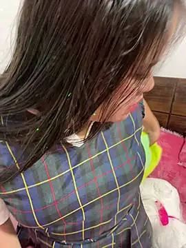 Snapshot of Sophia_Rose_ chatting on August 7, 10:45 pm Sophia Rose online show from August 7, 10:45 pm