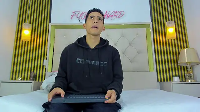 JARED BOY1 online show from June 14, 12:08 am