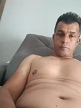 Snapshot of Leandrosafado chatting on July 26, 5:53 pm Leandrosafado online show from July 26, 5:53 pm