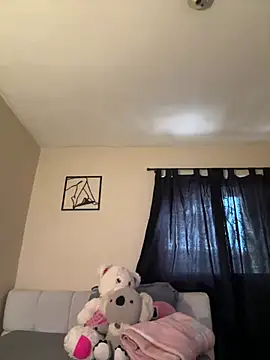 Snapshot of Veronica_M chatting on June 26, 6:01 pm Veronica M online show from June 26, 6:01 pm