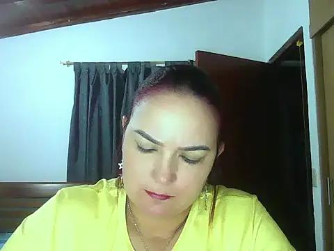 Snapshot of Ariel_691 chatting on June 14, 11:51 pm Ariel 691 online show from June 14, 11:51 pm