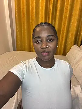 Honeylust26 online show from July 12, 4:36 am