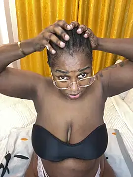 Honeylust26 online show from July 19, 4:05 am