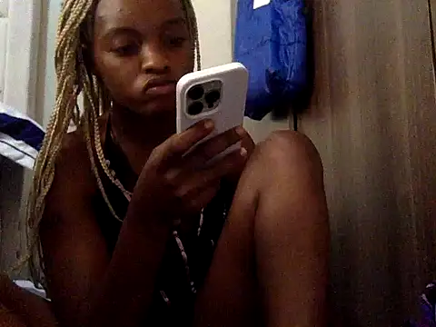 Lilmamaspark online show from June 14, 5:53 am