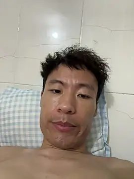 Snapshot of Mr_iphone11 chatting on July 20, 3:25 pm Mr iphone11 online show from July 20, 3:25 pm
