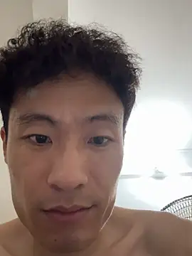 Snapshot of Mr_iphone11 chatting on July 28, 4:05 pm Mr iphone11 online show from July 28, 4:05 pm