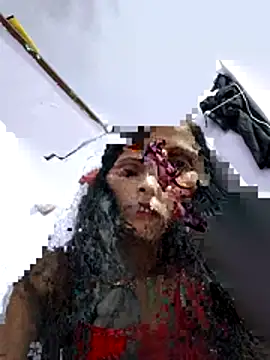 Snapshot of Roohi-hot chatting on July 1, 5:23 pm Roohi-hot online show from July 1, 5:23 pm