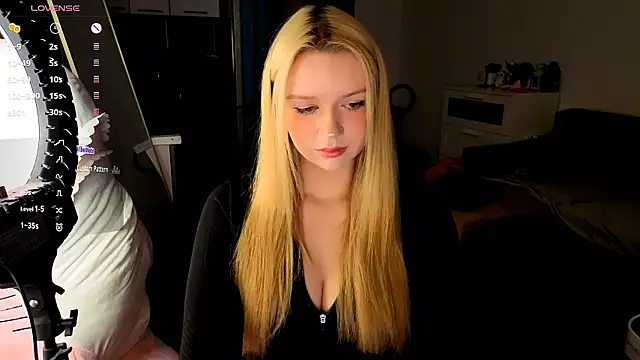 Snapshot of viyy chatting on July 18, 7:17 pm viyy online show from July 18, 7:17 pm