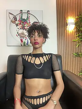 Kiara Kamau XXX online show from July 25, 12:36 pm