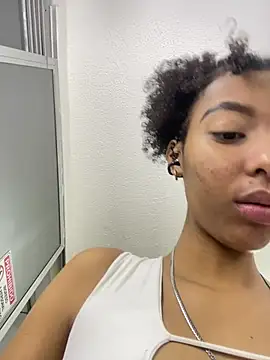 Kiara Kamau XXX online show from August 1, 2:27 pm