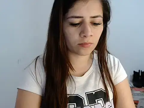 Snapshot of Luna_zoe chatting on July 5, 4:41 am Luna zoe online show from July 5, 4:41 am