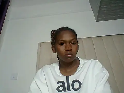 sexy aurora444 online show from June 19, 2:38 am