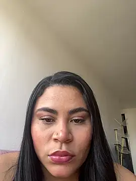 Snapshot of pamela_chu11 chatting on June 16, 9:17 pm pamela chu11 online show from June 16, 9:17 pm