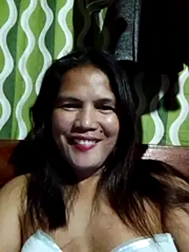 Snapshot of Scarletkiss01 chatting on July 11, 4:21 pm Scarletkiss01 online show from July 11, 4:21 pm