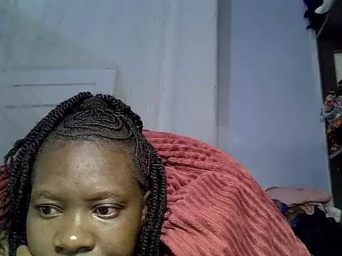 Snapshot of Snylove chatting on June 15, 8:33 pm Snylove online show from June 15, 8:33 pm